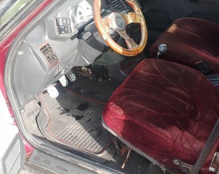 Красный ВАЗ 2110, объемом двигателя 1.5 л и пробегом 295 тыс. км за 1070 $, фото 4 на Automoto.ua