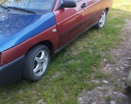 Красный ВАЗ 2110, объемом двигателя 1 л и пробегом 176 тыс. км за 700 $, фото 3 на Automoto.ua