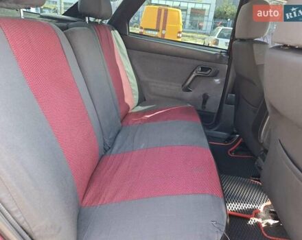 Червоний ВАЗ 2110, об'ємом двигуна 1.6 л та пробігом 202 тис. км за 2999 $, фото 15 на Automoto.ua