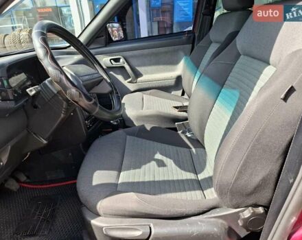 Червоний ВАЗ 2110, об'ємом двигуна 1.6 л та пробігом 202 тис. км за 2999 $, фото 13 на Automoto.ua