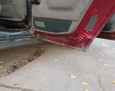 Красный ВАЗ 2110, объемом двигателя 1.5 л и пробегом 100 тыс. км за 1650 $, фото 8 на Automoto.ua