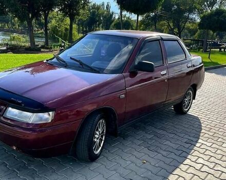 Красный ВАЗ 2110, объемом двигателя 1.6 л и пробегом 317 тыс. км за 2350 $, фото 1 на Automoto.ua