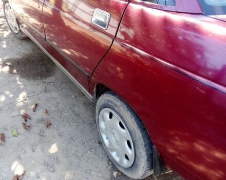 Красный ВАЗ 2110, объемом двигателя 1.6 л и пробегом 250 тыс. км за 1100 $, фото 6 на Automoto.ua