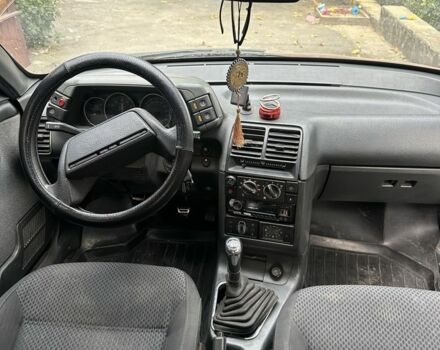 Красный ВАЗ 2110, объемом двигателя 1.6 л и пробегом 205 тыс. км за 1600 $, фото 5 на Automoto.ua