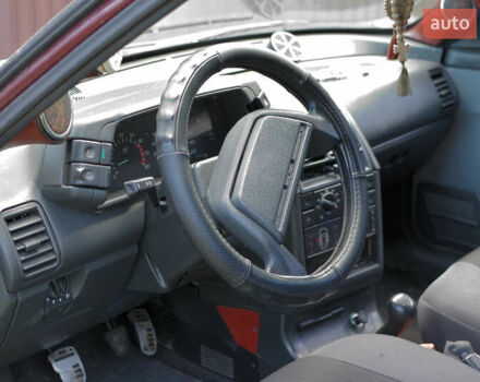 Червоний ВАЗ 2110, об'ємом двигуна 1.6 л та пробігом 308 тис. км за 1000 $, фото 6 на Automoto.ua