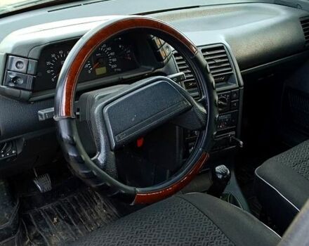 Червоний ВАЗ 2110, об'ємом двигуна 1.6 л та пробігом 240 тис. км за 2170 $, фото 4 на Automoto.ua