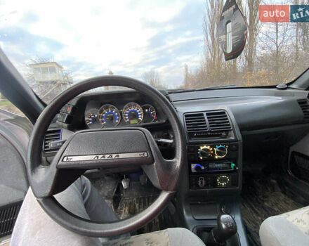 Красный ВАЗ 2110, объемом двигателя 1 л и пробегом 140 тыс. км за 1750 $, фото 13 на Automoto.ua