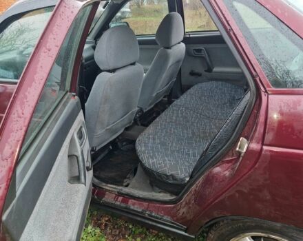 Червоний ВАЗ 2110, об'ємом двигуна 1.6 л та пробігом 274 тис. км за 1096 $, фото 4 на Automoto.ua