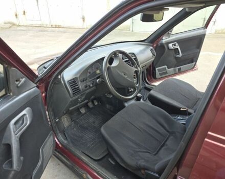 Червоний ВАЗ 2110, об'ємом двигуна 1.6 л та пробігом 150 тис. км за 2850 $, фото 12 на Automoto.ua