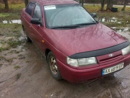 Красный ВАЗ 2110, объемом двигателя 1.5 л и пробегом 350 тыс. км за 2126 $, фото 1 на Automoto.ua