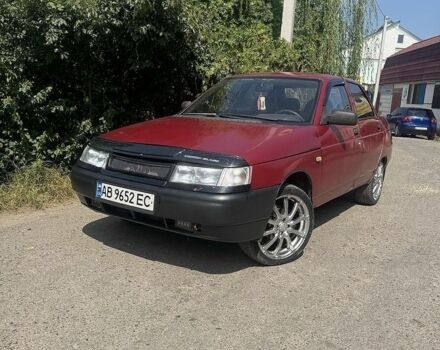 Красный ВАЗ 2110, объемом двигателя 1.5 л и пробегом 300 тыс. км за 1249 $, фото 1 на Automoto.ua