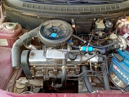 ВАЗ 2110 2001 в Попольне на Automoto.ua Красный ВАЗ 2110, объемом двигателя 1.5 л и пробегом 260 тыс. км за 2800 $, фото 1 на Automoto.ua