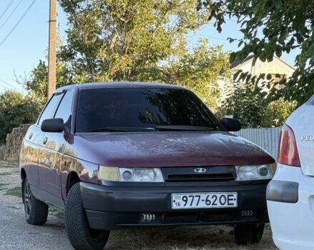 Красный ВАЗ 2110, объемом двигателя 1.6 л и пробегом 777 тыс. км за 850 $, фото 1 на Automoto.ua