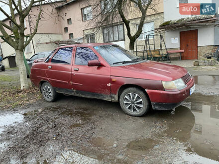 ВАЗ 2110 2001 в Киверцы на Automoto.ua Красный ВАЗ 2110, объемом двигателя 1.5 л и пробегом 280 тыс. км за 750 $, фото 1 на Automoto.ua