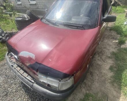 Красный ВАЗ 2110, объемом двигателя 1.5 л и пробегом 300 тыс. км за 800 $, фото 1 на Automoto.ua