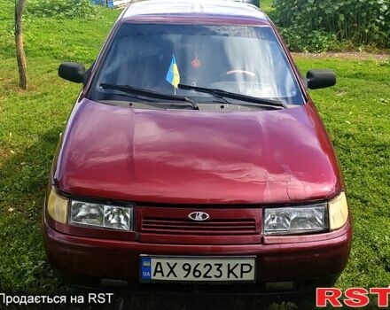 Красный ВАЗ 2110, объемом двигателя 1.5 л и пробегом 200 тыс. км за 1500 $, фото 1 на Automoto.ua