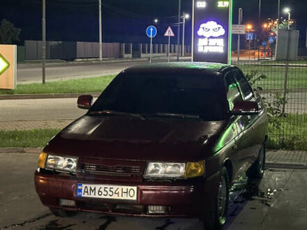 ВАЗ 2110 2004 в Бердичеве на Automoto.ua Красный ВАЗ 2110, объемом двигателя 1.6 л и пробегом 170 тыс. км за 2200 $, фото 1 на Automoto.ua