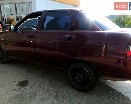 Красный ВАЗ 2110, объемом двигателя 1.6 л и пробегом 200 тыс. км за 2000 $, фото 1 на Automoto.ua