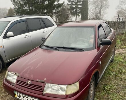 Красный ВАЗ 2110, объемом двигателя 1.6 л и пробегом 200 тыс. км за 800 $, фото 1 на Automoto.ua