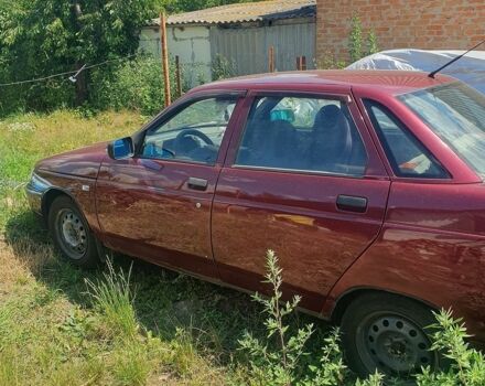 Красный ВАЗ 2110, объемом двигателя 1.6 л и пробегом 200 тыс. км за 1600 $, фото 1 на Automoto.ua