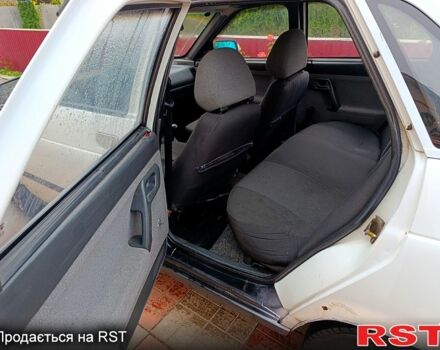 ВАЗ 2110, об'ємом двигуна 1.5 л та пробігом 280 тис. км за 1000 $, фото 12 на Automoto.ua