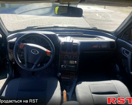 ВАЗ 2110, объемом двигателя 1.5 л и пробегом 171 тыс. км за 2199 $, фото 4 на Automoto.ua