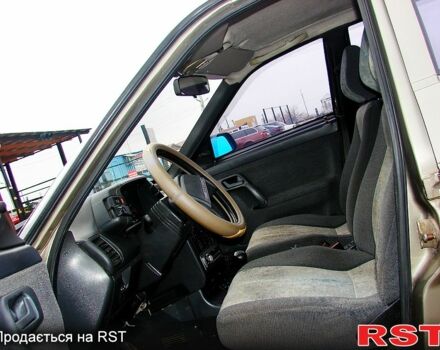 ВАЗ 2110, объемом двигателя 1.5 л и пробегом 139 тыс. км за 2200 $, фото 5 на Automoto.ua