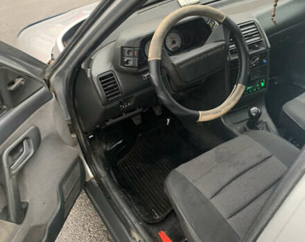 ВАЗ 2110, объемом двигателя 1.6 л и пробегом 189 тыс. км за 2100 $, фото 4 на Automoto.ua