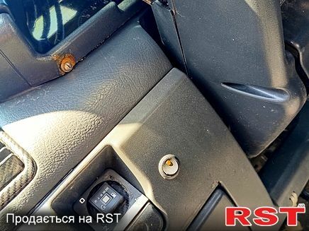 ВАЗ 2110, объемом двигателя 1.5 л и пробегом 300 тыс. км за 850 $, фото 3 на Automoto.ua