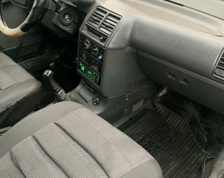 ВАЗ 2110, объемом двигателя 1.6 л и пробегом 189 тыс. км за 2100 $, фото 3 на Automoto.ua