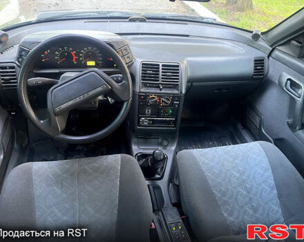 ВАЗ 2110, объемом двигателя 1.5 л и пробегом 248 тыс. км за 2250 $, фото 8 на Automoto.ua