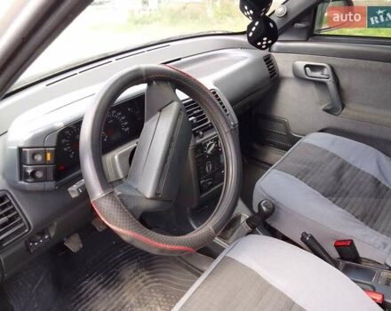 ВАЗ 2110 2004 в Никополе на Automoto.ua ВАЗ 2110, объемом двигателя 1.6 л и пробегом 200 тыс. км за 2600 $, фото 4 на Automoto.ua