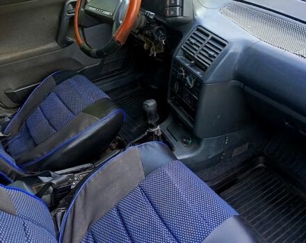 ВАЗ 2110, объемом двигателя 1.5 л и пробегом 230 тыс. км за 490 $, фото 4 на Automoto.ua