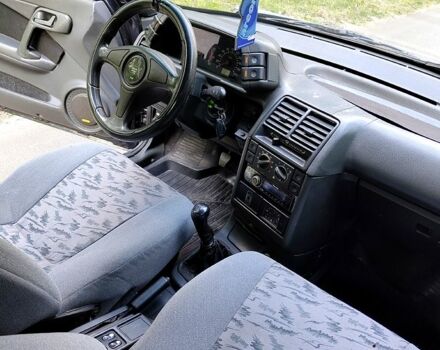 ВАЗ 2110, объемом двигателя 1.6 л и пробегом 262 тыс. км за 1900 $, фото 6 на Automoto.ua