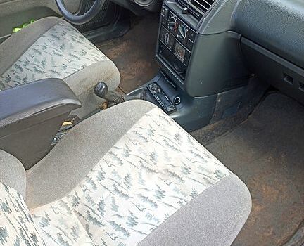 ВАЗ 2110, объемом двигателя 16 л и пробегом 230 тыс. км за 1700 $, фото 4 на Automoto.ua