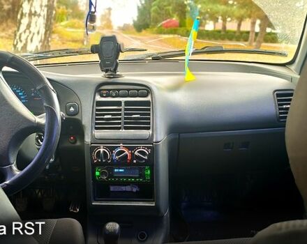 ВАЗ 2110, объемом двигателя 1.6 л и пробегом 250 тыс. км за 1540 $, фото 4 на Automoto.ua