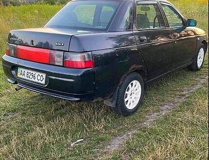 ВАЗ 2110 2007 у Києві на Automoto.ua ВАЗ 2110, об'ємом двигуна 1.6 л та пробігом 98 тис. км за 1000 $, фото 1 на Automoto.ua