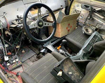 Жовтий ВАЗ 2110, об'ємом двигуна 1.6 л та пробігом 90 тис. км за 1800 $, фото 3 на Automoto.ua