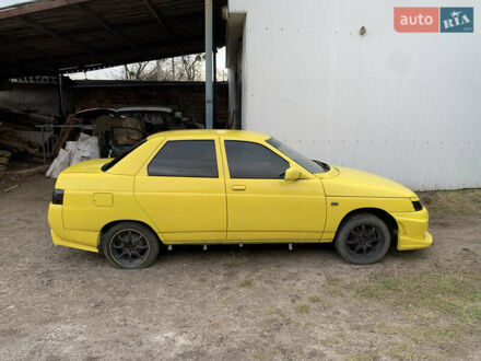 Жовтий ВАЗ 2110, об'ємом двигуна 1.6 л та пробігом 90 тис. км за 1800 $, фото 1 на Automoto.ua