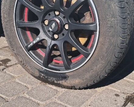 Серый ВАЗ 2110, объемом двигателя 1 л и пробегом 282 тыс. км за 1500 $, фото 3 на Automoto.ua