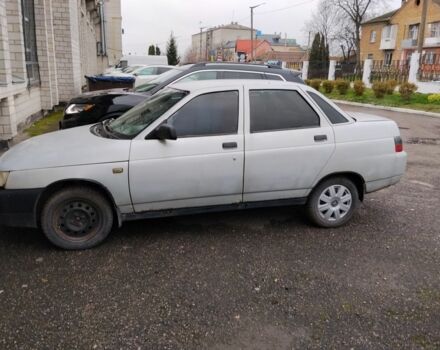 Серый ВАЗ 2110, объемом двигателя 1 л и пробегом 260 тыс. км за 700 $, фото 3 на Automoto.ua