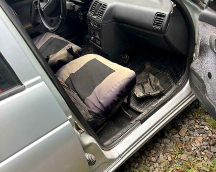 Серый ВАЗ 2110, объемом двигателя 1.5 л и пробегом 120 тыс. км за 1550 $, фото 5 на Automoto.ua