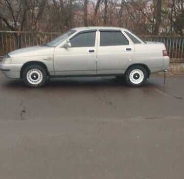 Серый ВАЗ 2110, объемом двигателя 1.5 л и пробегом 320 тыс. км за 1200 $, фото 2 на Automoto.ua