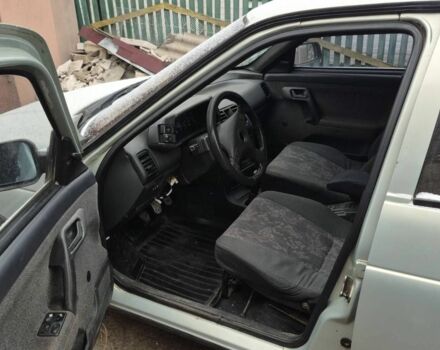 Серый ВАЗ 2110, объемом двигателя 1.5 л и пробегом 240 тыс. км за 1183 $, фото 2 на Automoto.ua