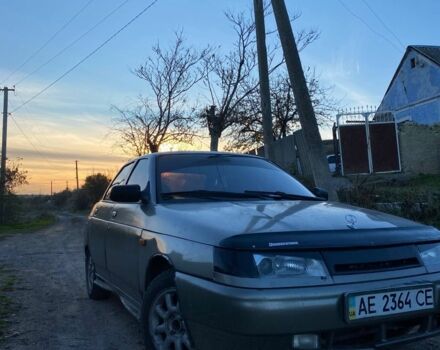 Серый ВАЗ 2110, объемом двигателя 1.5 л и пробегом 250 тыс. км за 800 $, фото 2 на Automoto.ua