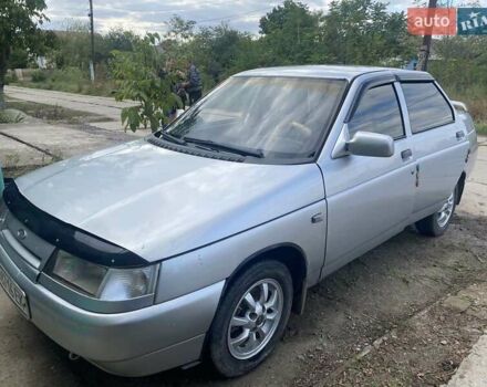 Серый ВАЗ 2110, объемом двигателя 1.5 л и пробегом 257 тыс. км за 1900 $, фото 2 на Automoto.ua