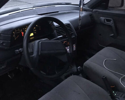 Серый ВАЗ 2110, объемом двигателя 1.5 л и пробегом 330 тыс. км за 1000 $, фото 4 на Automoto.ua