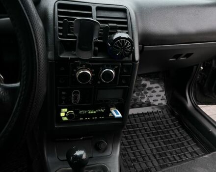 Серый ВАЗ 2110, объемом двигателя 1.5 л и пробегом 300 тыс. км за 1500 $, фото 5 на Automoto.ua