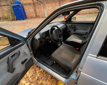 ВАЗ 2110 2001 в Умани на Automoto.ua Серый ВАЗ 2110, объемом двигателя 1.46 л и пробегом 200 тыс. км за 1100 $, фото 9 на Automoto.ua