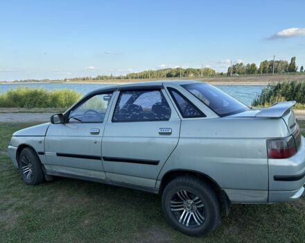 Серый ВАЗ 2110, объемом двигателя 1.5 л и пробегом 300 тыс. км за 2000 $, фото 3 на Automoto.ua